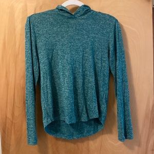 Athleta Girl long sleeve top
